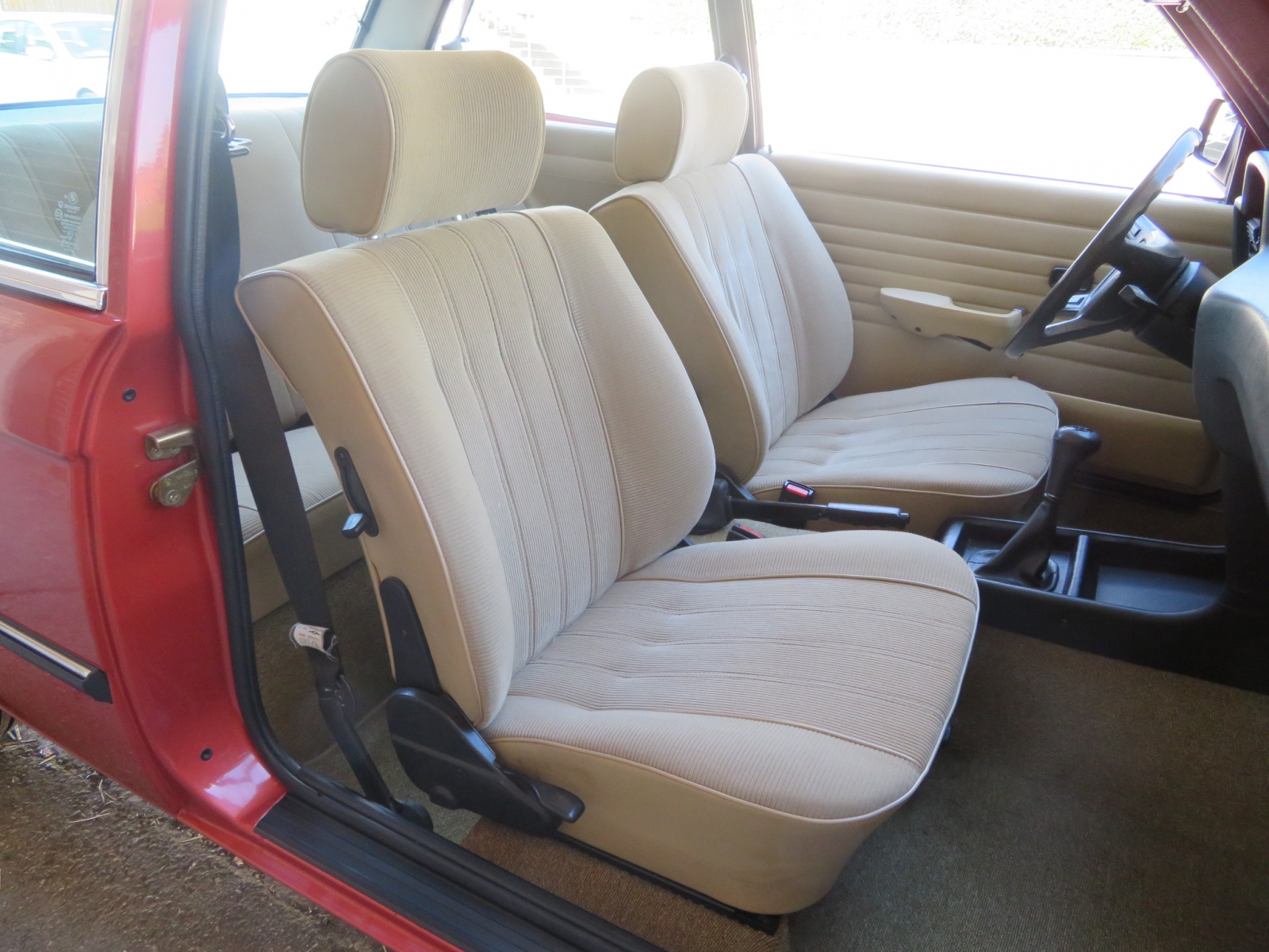 BMW 318i Limousine