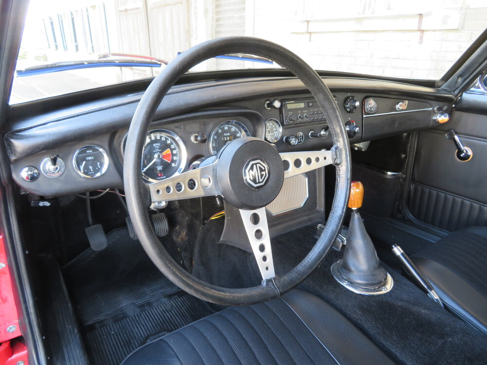 MG MGB GT Coupé