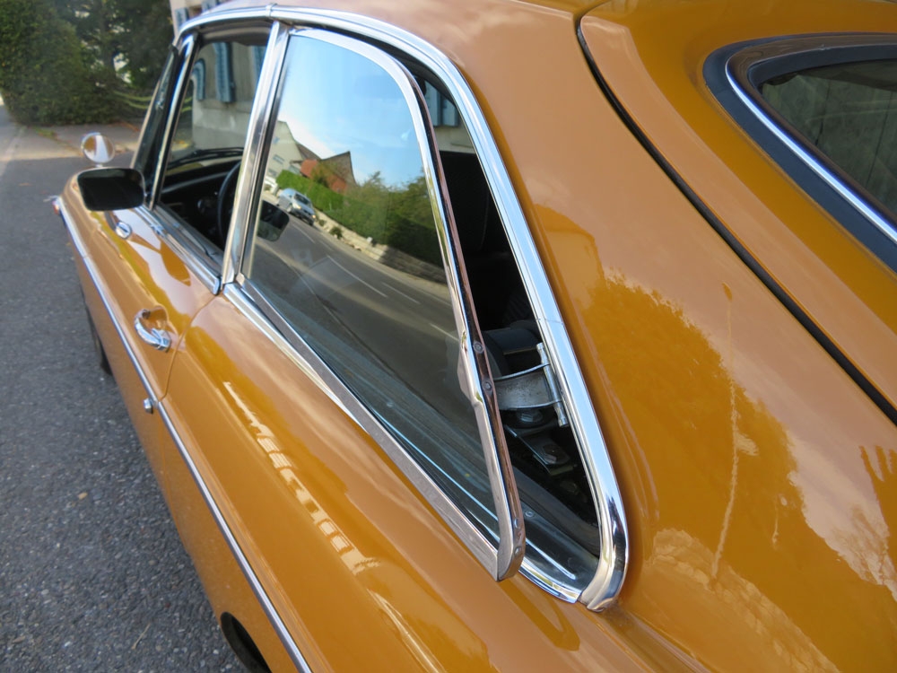 MG MGB GT Coupé