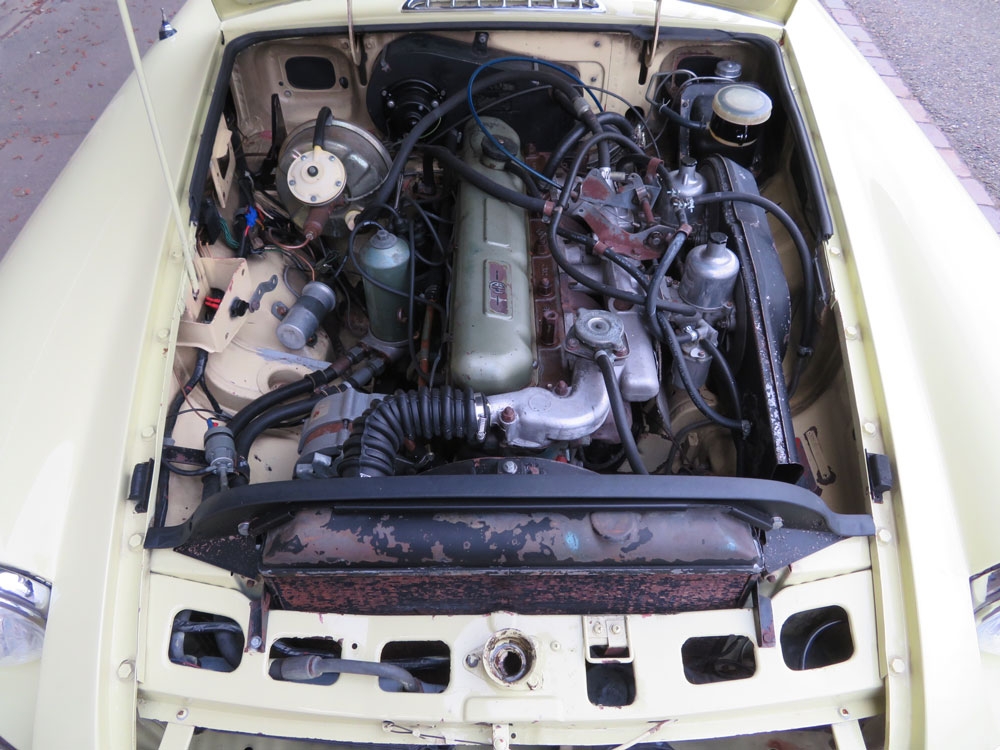 MG MGC GT Coupé