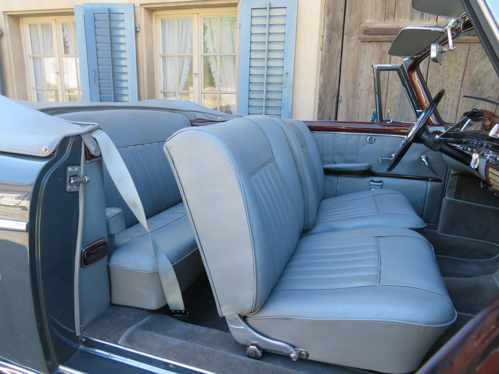 Mercedes-Benz 220 S Cabriolet