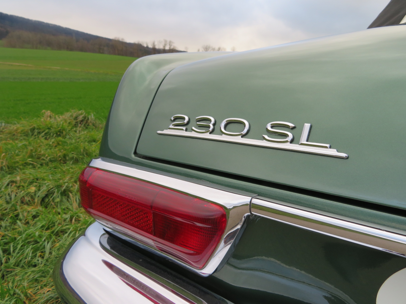 Mercedes-Benz 230 SL Pagode Cabriolet