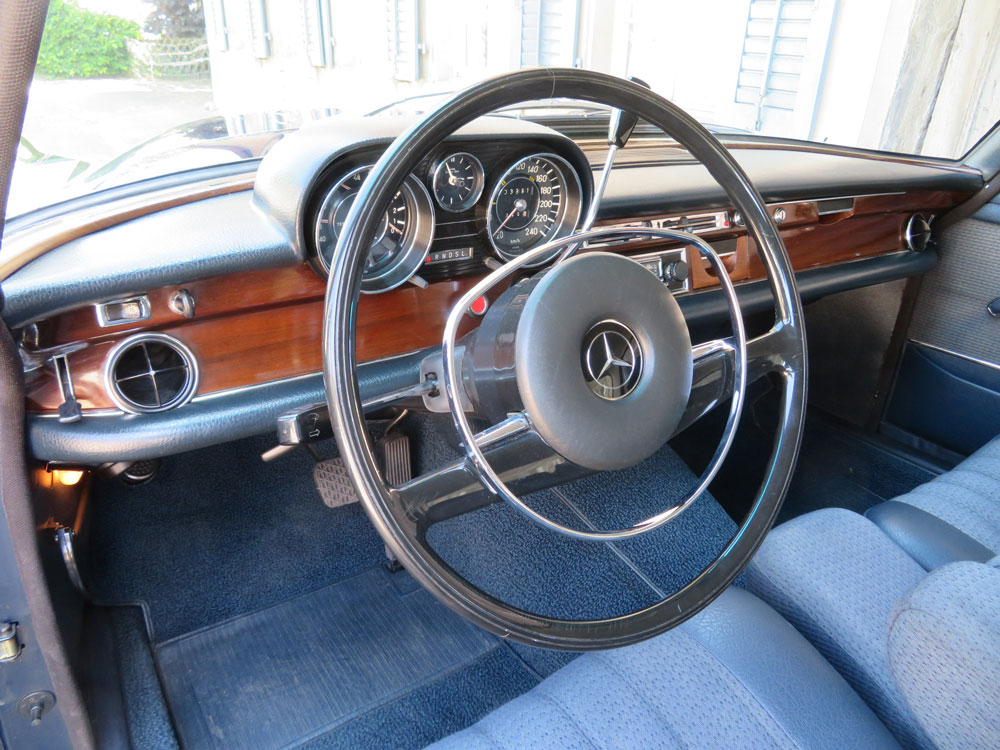 Mercedes-Benz 280 S Limousine