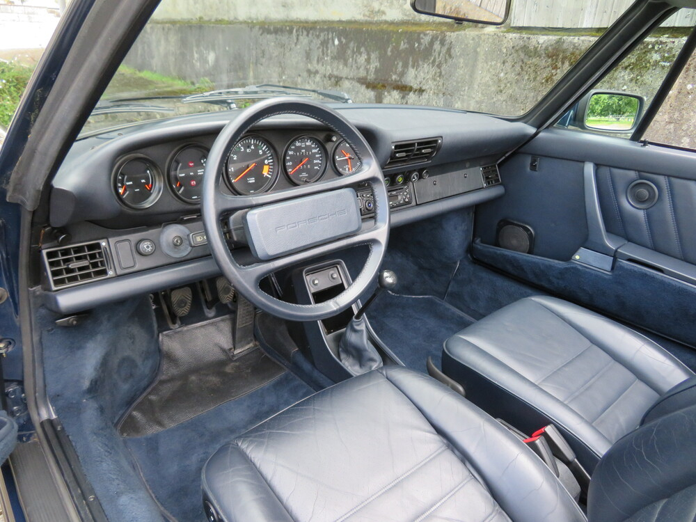 Porsche 911 Carrera 3.2 Cabriolet