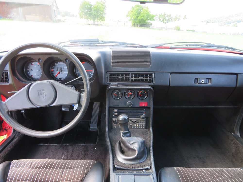 Porsche 924 Coupé