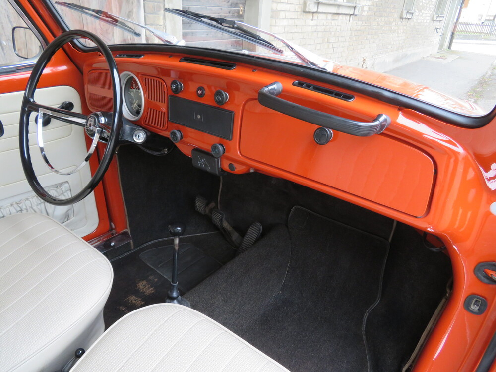VW Käfer Limousine