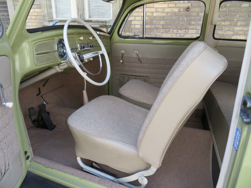 VW Käfer Limousine